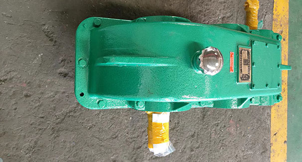 在哪些情況下需要縮短減速機的潤滑周期？